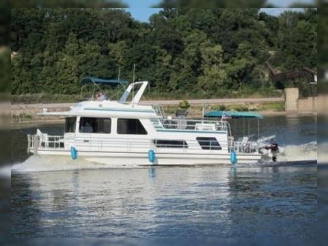 Gibson House Boat