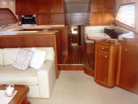 2008 Bertram 630
