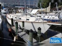 ISLAND PACKET YACHTS Cutter