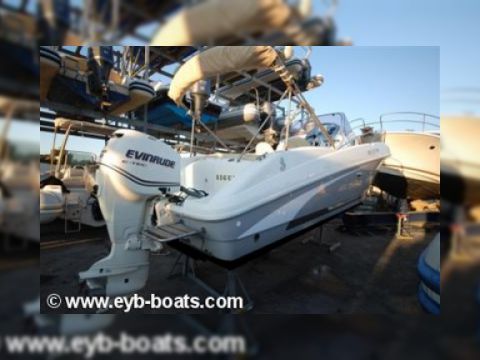 Beneteau Flyer 750 Sun Deck