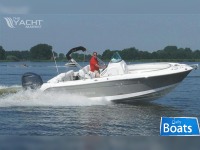 Robalo 240 Cc (Similar To Boston Whaler)