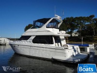 Voyager Carver 450Pilothouse