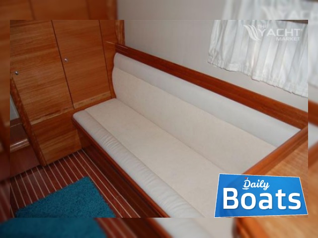 Buy 2008 Bavaria 37
