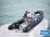 Valiant 690 Sport Fishing Package