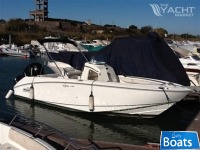 Boston Whaler Outrage 24