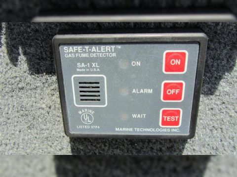 Koupit 1993 Formula 252 Bowrider