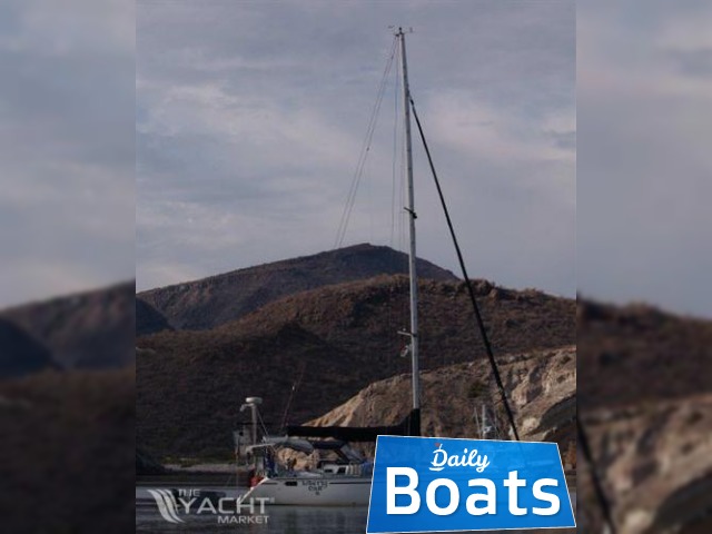 Buy 1992 Hunter Legend Sloop