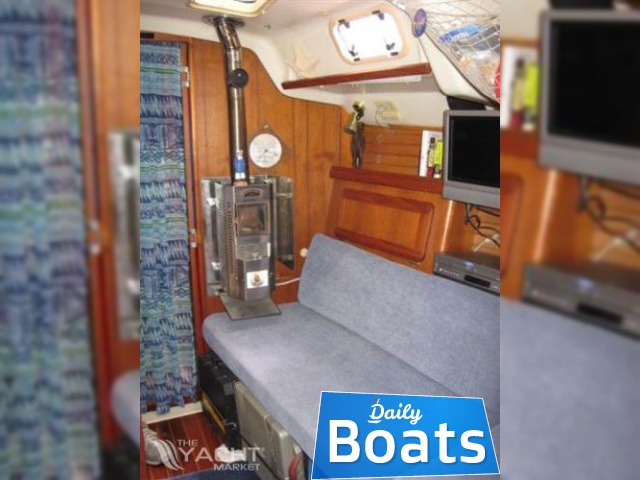 1992 Hunter Legend Sloop for sale