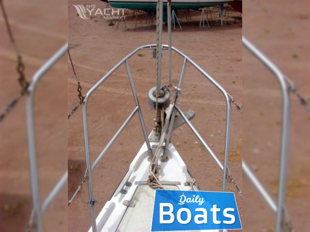 Buy 1982 Ericson 38 Sloop