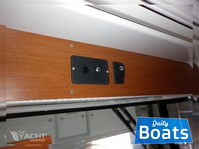 Buy 2013 Barracuda 7