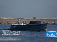 Corsiva 700 Tender Diesel Dayboat