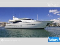 Ferretti 880