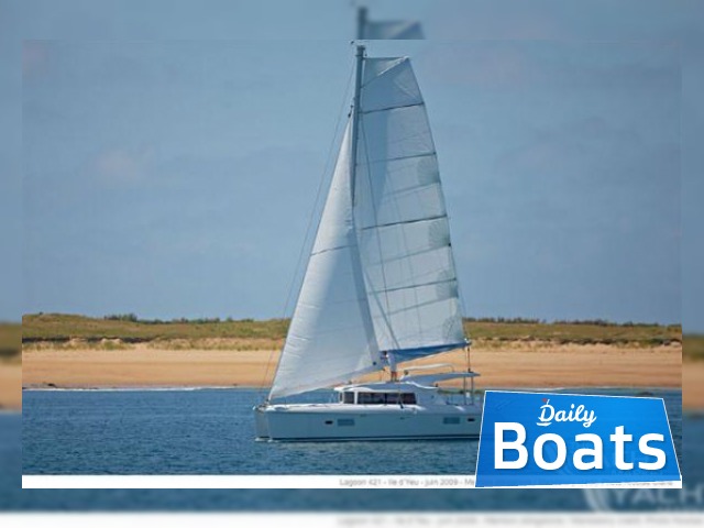 2015 Lagoon 421