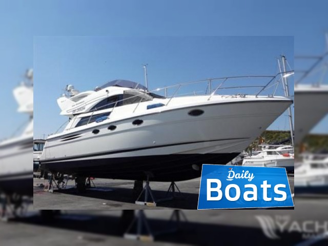 2004 Fairline Phantom 40