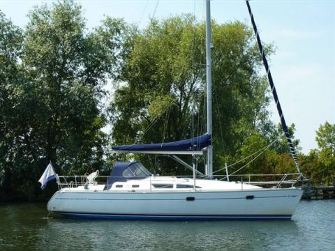 Jeanneau Sun Odyssey 37