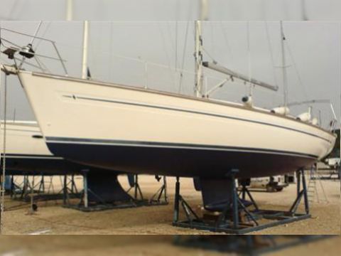 Bavaria 44