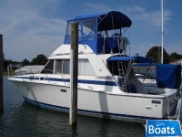 Bertram 33 Fly Bridge Cruiser