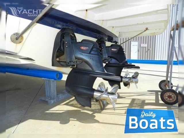 2006 Rinker 320 for sale