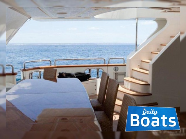 Købe 2006 Azimut 116