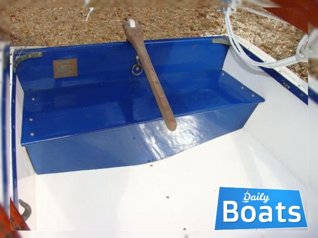 1977 Dyer Dhow на продаж