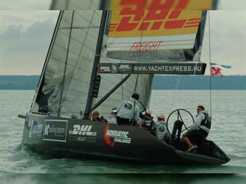 2006 RC 44 à vendre