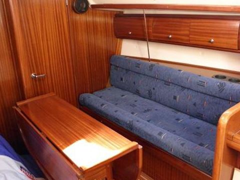 2003 Bavaria 32 for sale