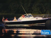 Hunt Surfhunter 25