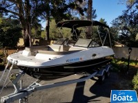 Bayliner 215 Deck Boat