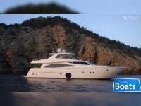 FERRETTI 830