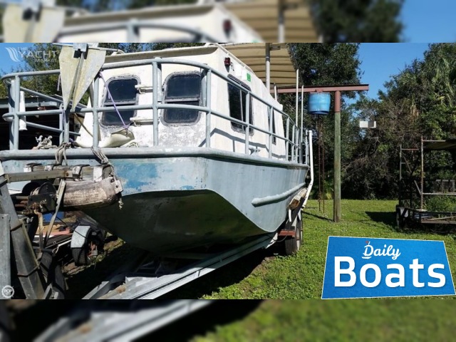 1983 Cajun 24 Custom