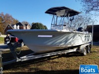 Sea Hunt Triton 210