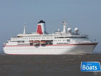  Cruise Ship -520/636 Passengers - Stock No. S2374