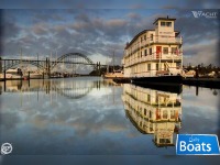 Custom Sternwheeler