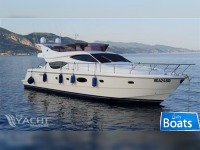 Ferretti 550