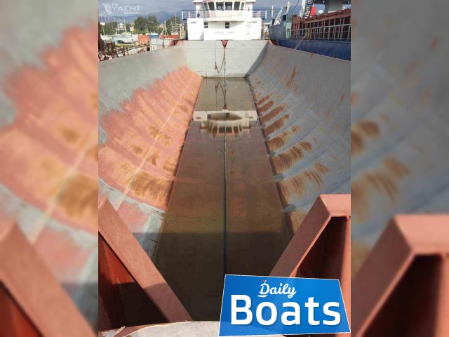 Buy 2017 1700Cbm Split Hopper Barge