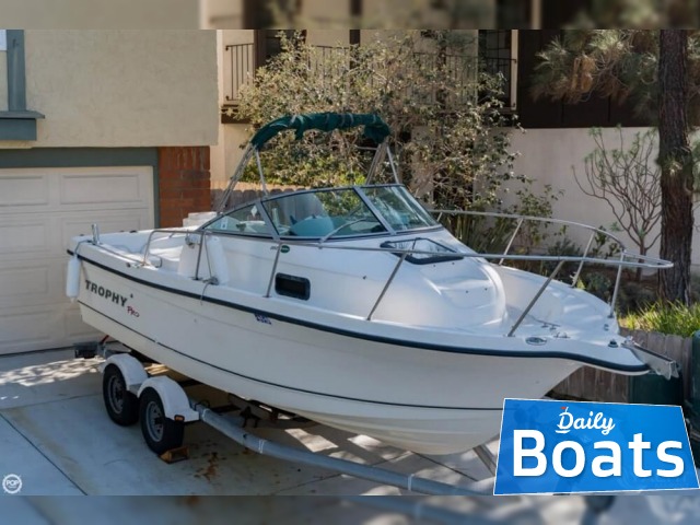 2003 Trophy Pro 2052 for sale