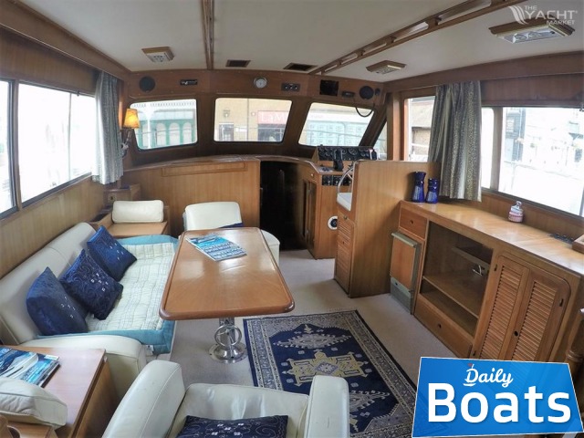 1990 Trader 54 for sale