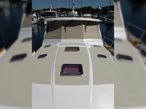 2004 Sabreline Express