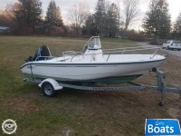Boston Whaler Dauntless 180