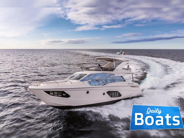 2019 Absolute 52 Fly