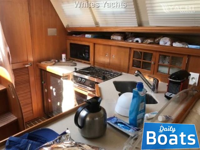 2005 Hunter 41 Deck Saloon