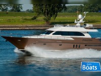 Van der Valk Flybridge 20M (Displacement)