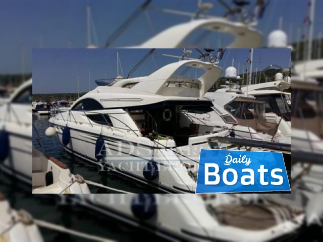 2004 Fairline Phantom 46