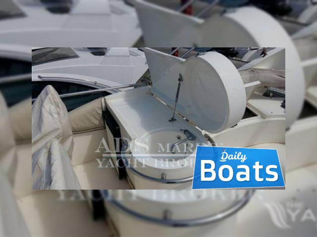 2004 Fairline Phantom 46