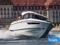 Parker 750 Cabin Cruise