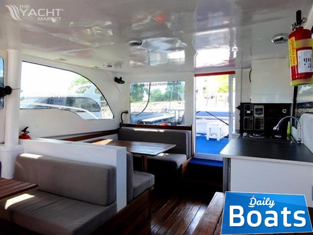 2013 Custom Flybridge Cruiser