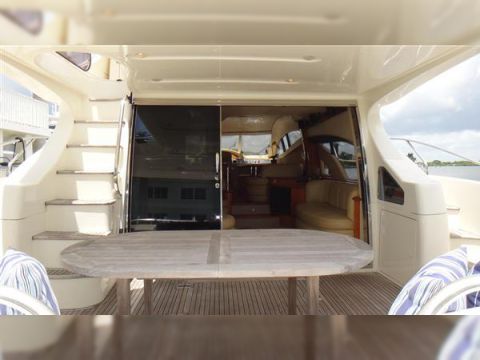 2004 Azimut Flybridge Evolution προς πώληση