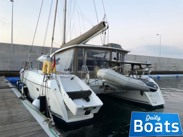 Buy 2011 Lagoon 421