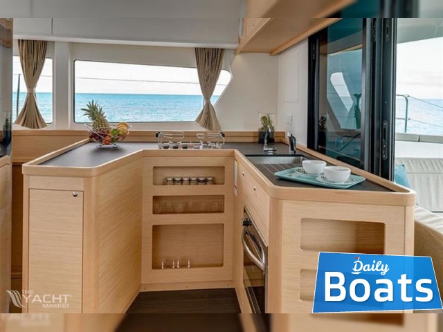 2019 Lagoon 42