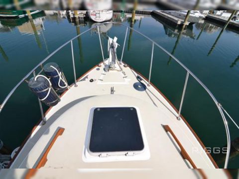 1989 Cape Dory Flybridge te koop